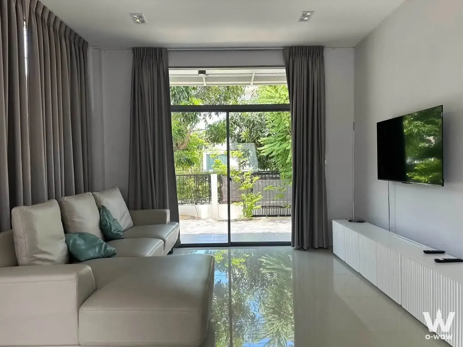 House with 3 bedrooms for rent at Perfect Place Sukhumvit 77-Suvarnabhumi — photo 5 of 5