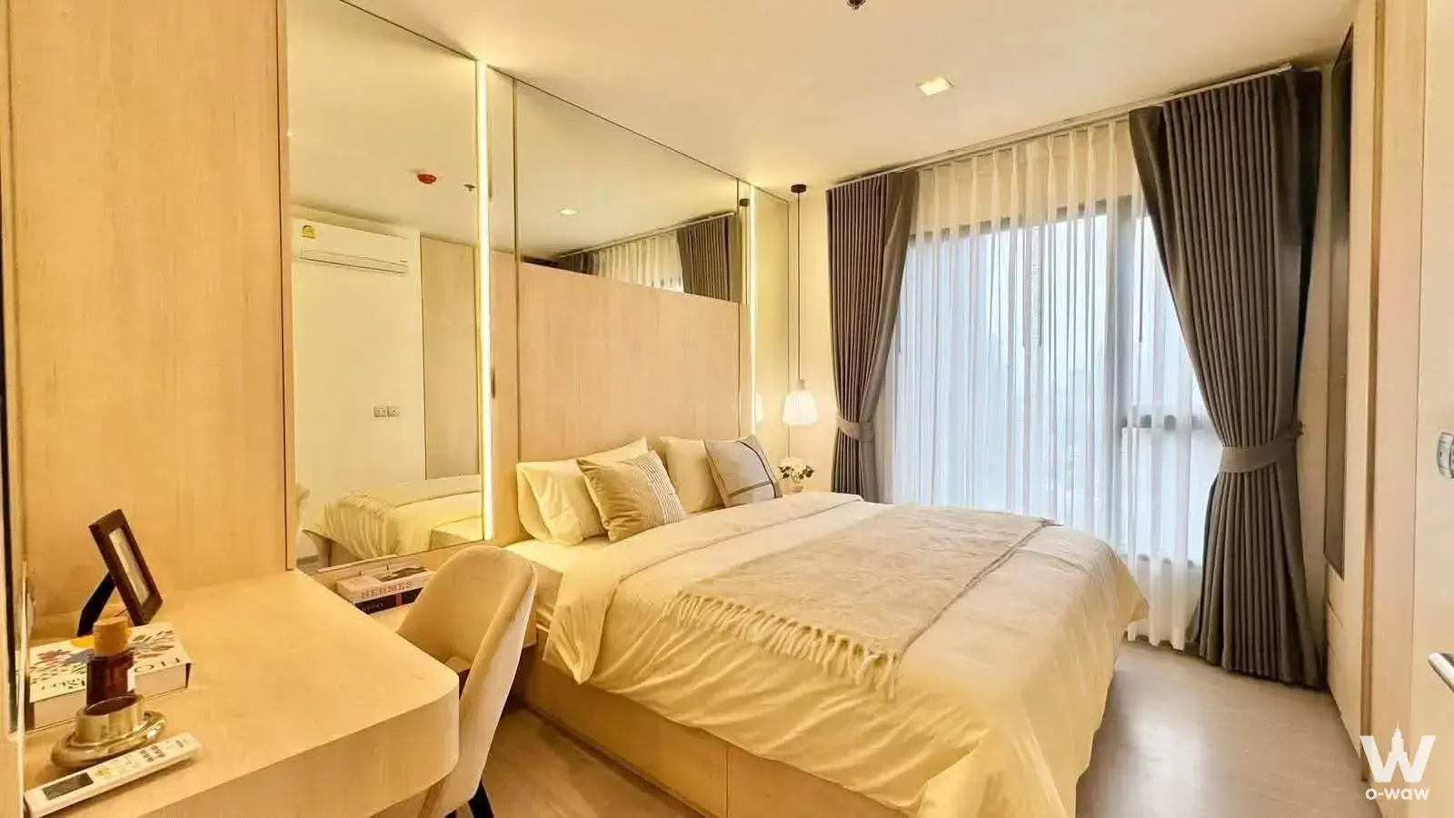 Condo with 1 bedroom for rent at Life Asoke — photo 2 of 5
