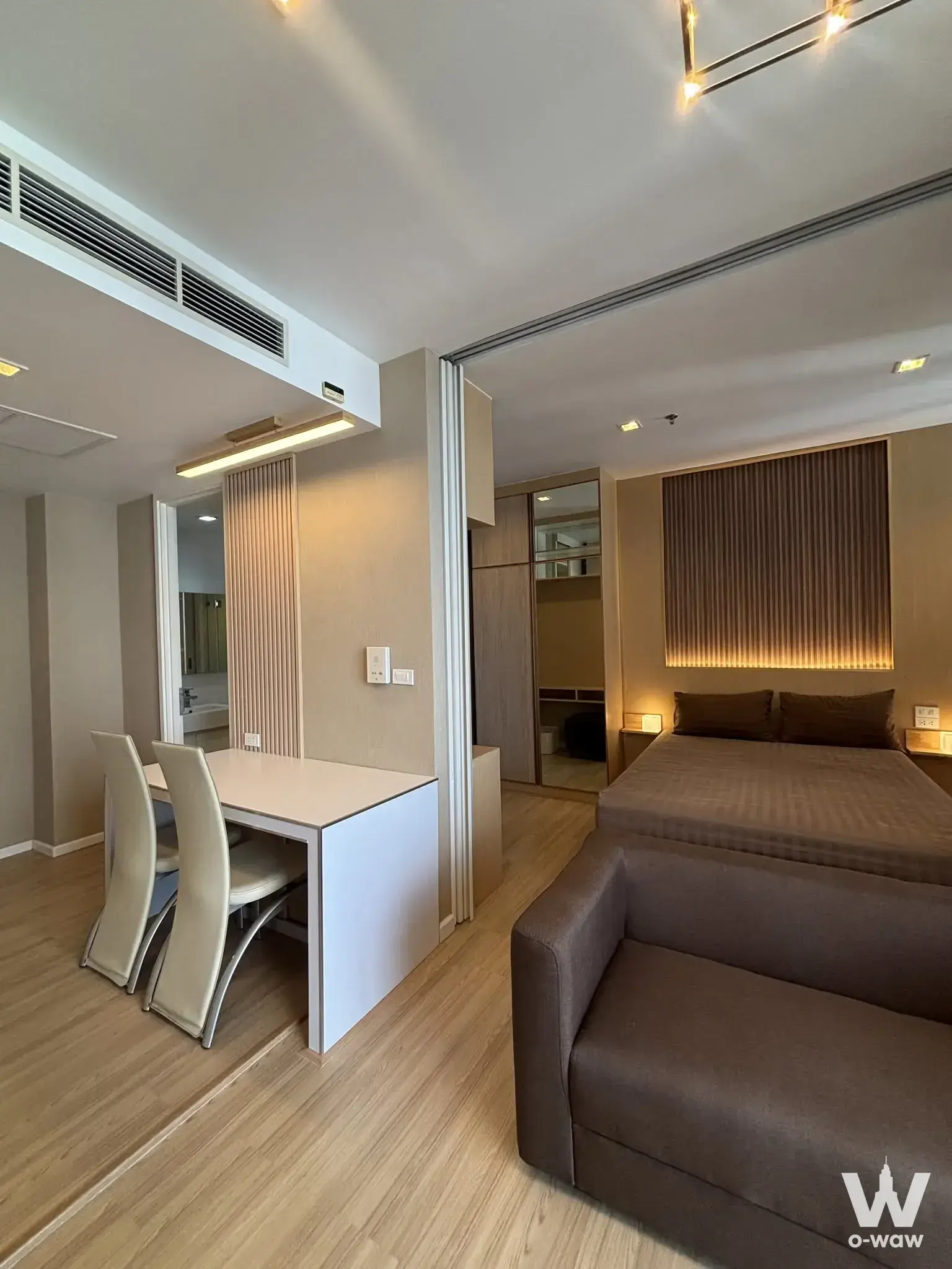Condo with 1 bedroom for rent at Nara 9 by Eastern Star — photo 3 of 5