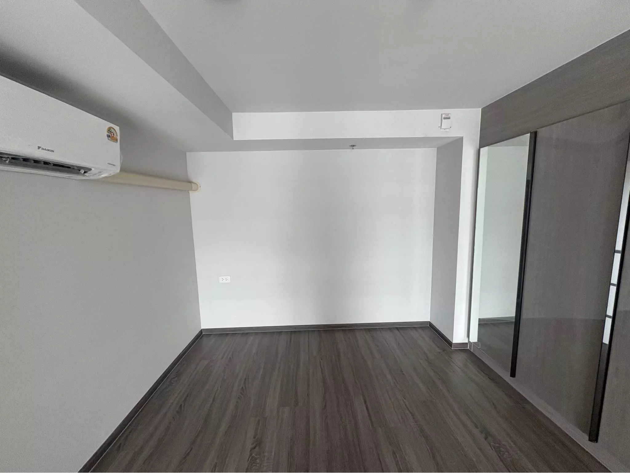 Condo with 1 bedroom for sale at Bang Kapi, Bangkok, Thailand — photo 2 of 5