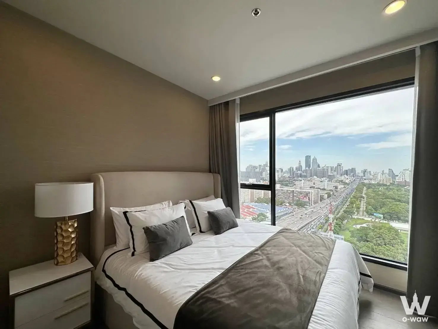 Condo with 1 bedroom for rent at Coco Parc — photo 1 of 4