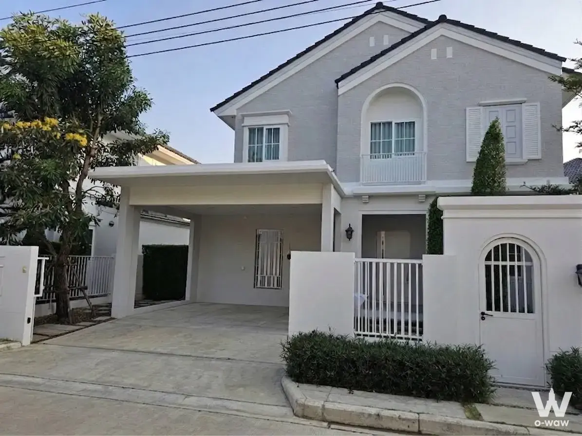 Bangna Km.15, Chaiyapruek, near Mega Bangna, Central Village, and Suvarnabhumi Airport