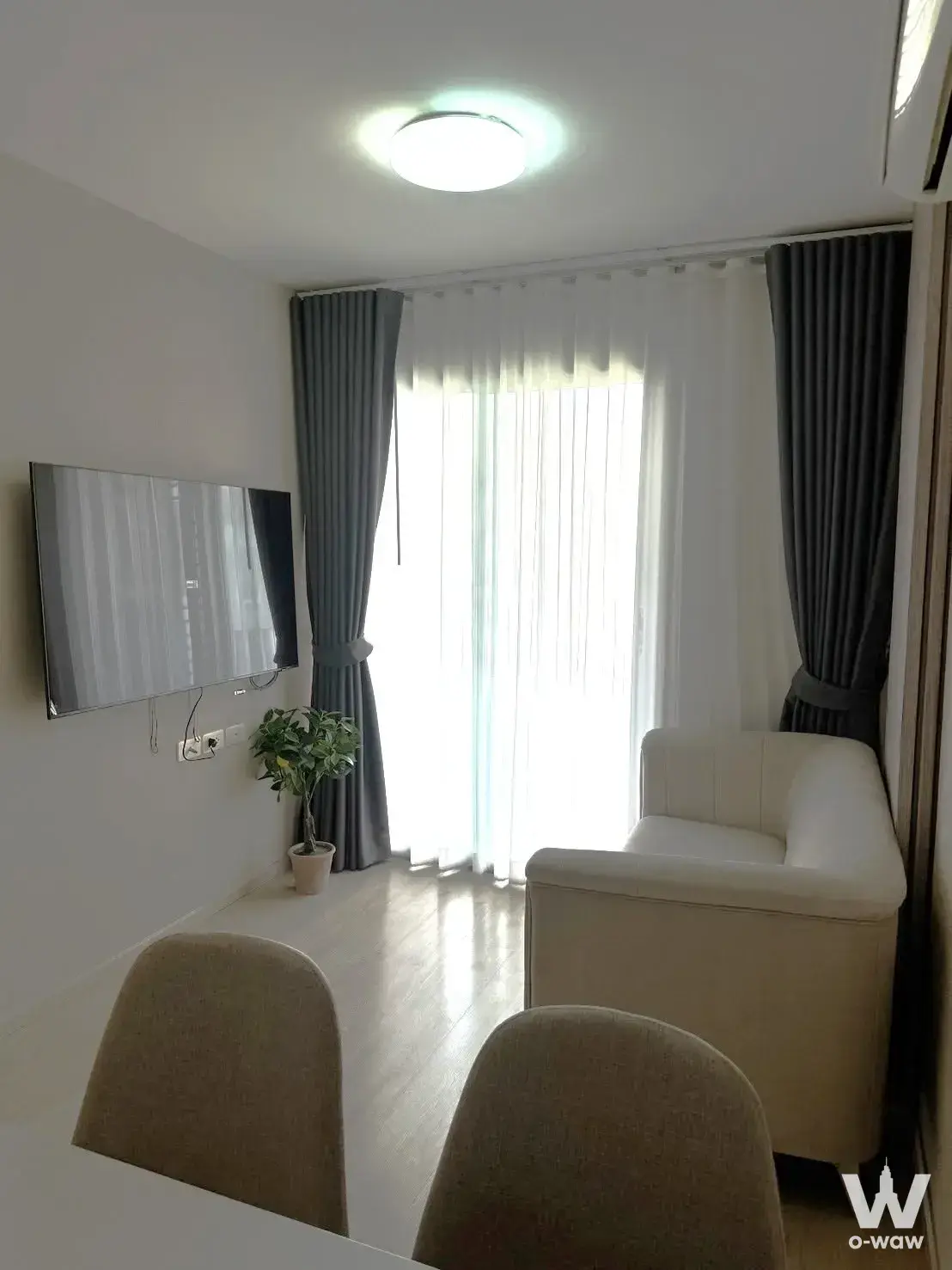 Condo with 1 bedroom for rent at Elio Del Ray — photo 2 of 5