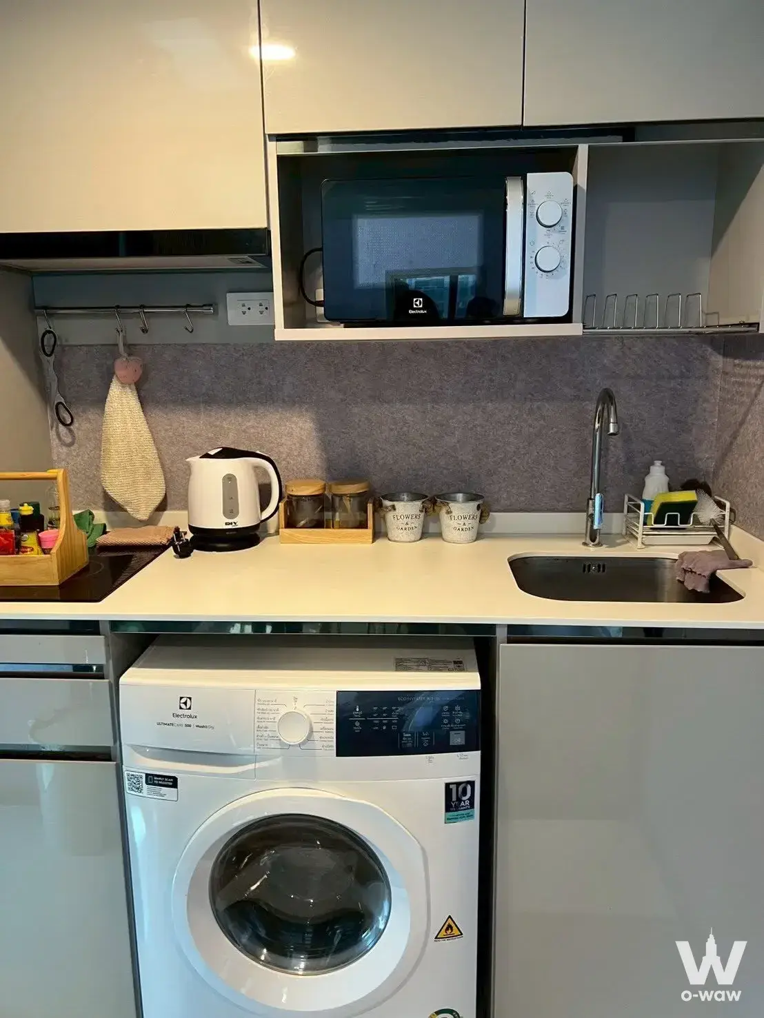 Condo with 2 bedrooms for rent at A Space Condominium — photo 4 of 5