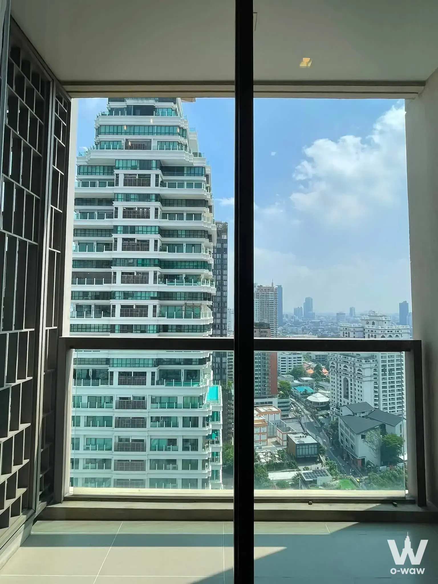 Condo with 2 bedrooms for sale at THE XXXIX by Sansiri เดอะ เทอร์ทีไนน์ บาย แสนสิริ — photo 5 of 5