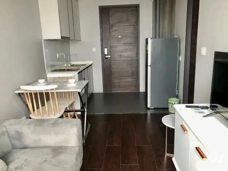 Condo with 1 bedroom for rent at C Ekkamai Condominium — photo 2 of 4