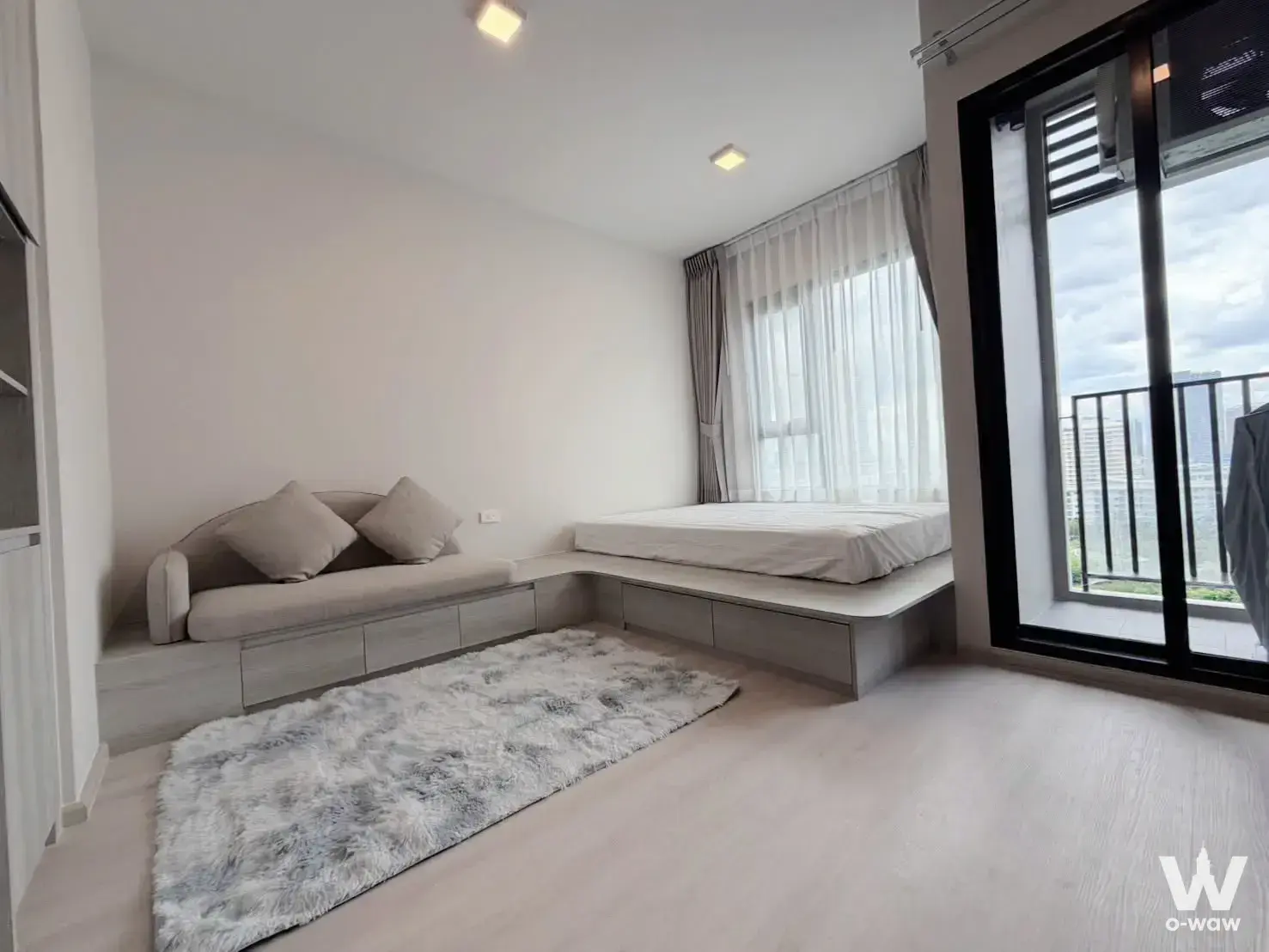 Condo with 1 bedroom for rent at COBE Ratchada-Rama 9 — photo 2 of 4