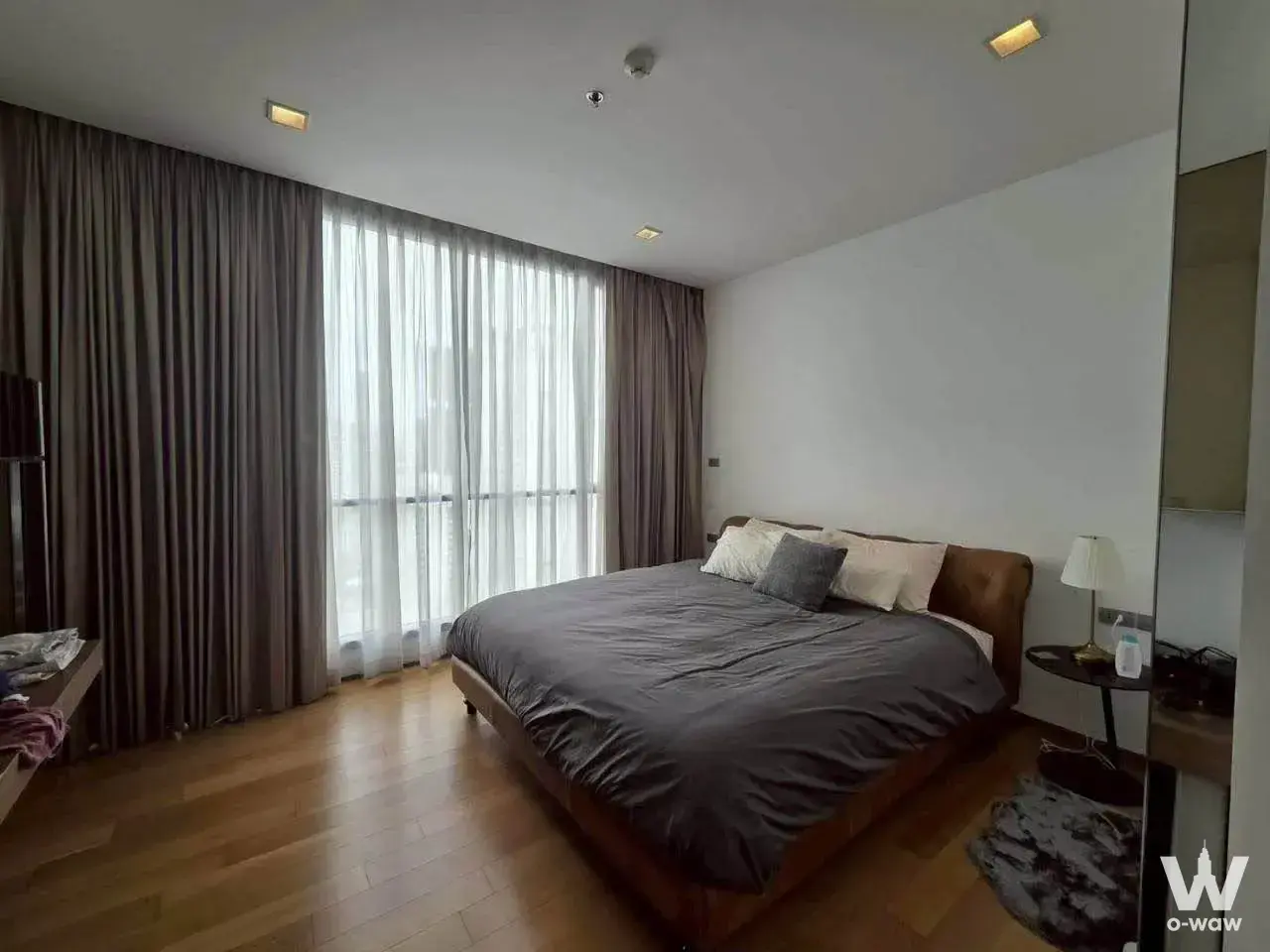 Commercial with 2 bedrooms for rent at Hyde Sukhumvit 13 — photo 2 of 5