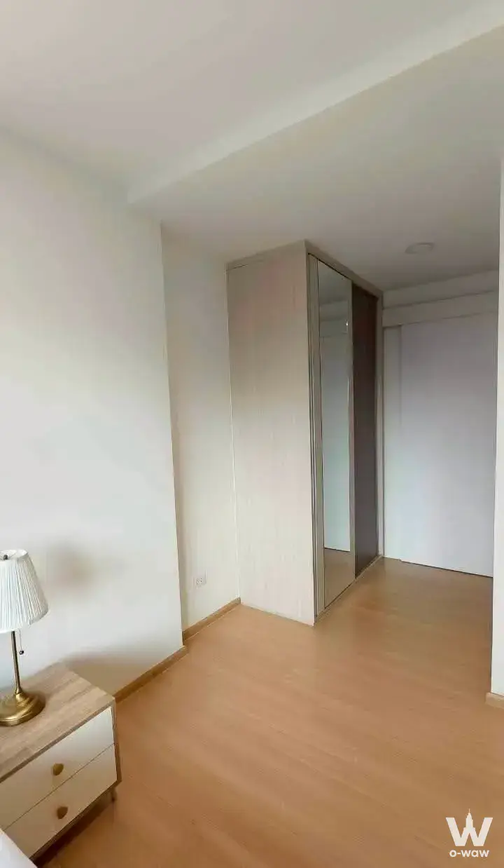 Condo with 1 bedroom for rent at Chewathai Hallmark Ladprao - Chokchai 4 Phase 2 — photo 3 of 5