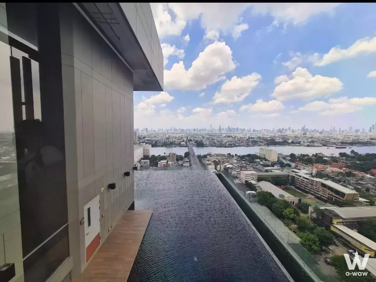159 Rajavithi Road, Bang Phlat, Bangkok, Thailand 10700