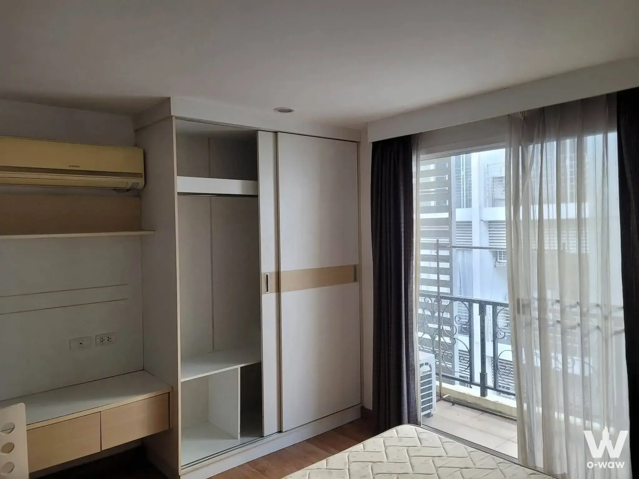 Condo with 1 bedroom for rent at Siri Residence — photo 3 of 4