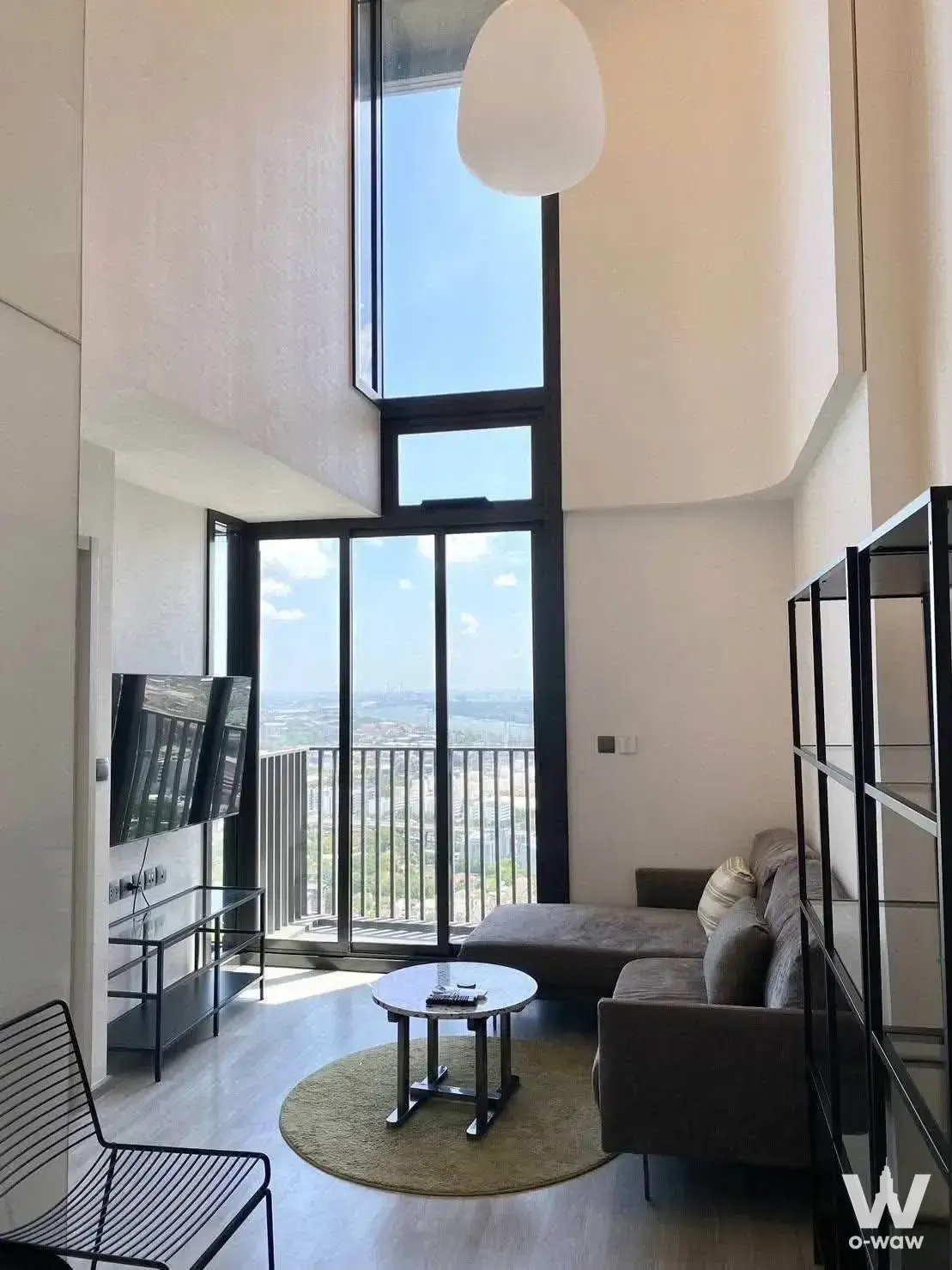 Condo with 1 bedroom for rent at THE LINE Sukhumvit 71 — photo 1 of 5