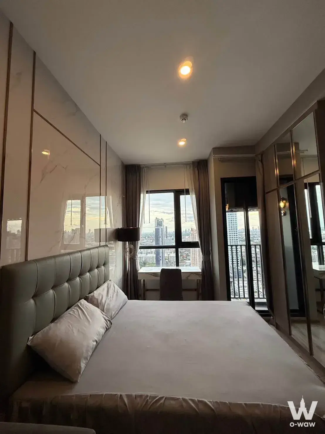 Commercial with 1 bedroom for rent at KnightsBridge Prime Onnut — photo 2 of 5