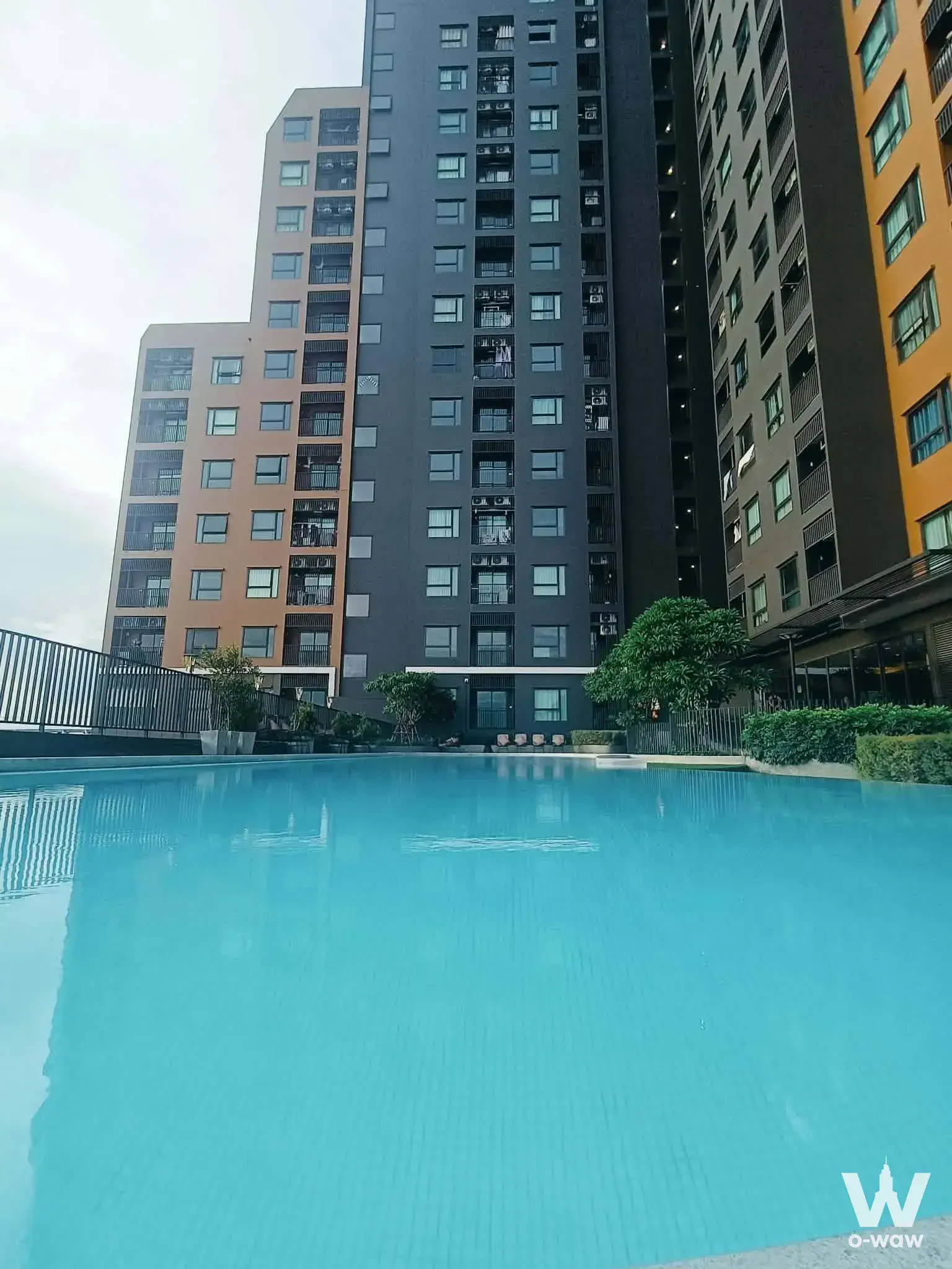 274/10 Wutthakat Rd, Talat Phlu, Thon Buri, Bangkok 10600