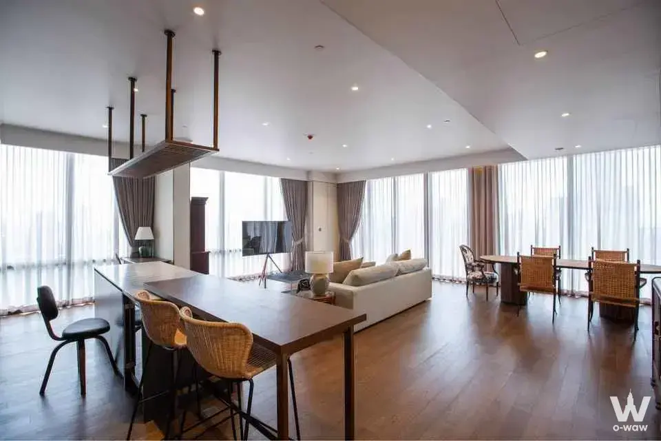 Condo with 3 bedrooms for sale at MUNIQ Lang Suan — photo 2 of 5