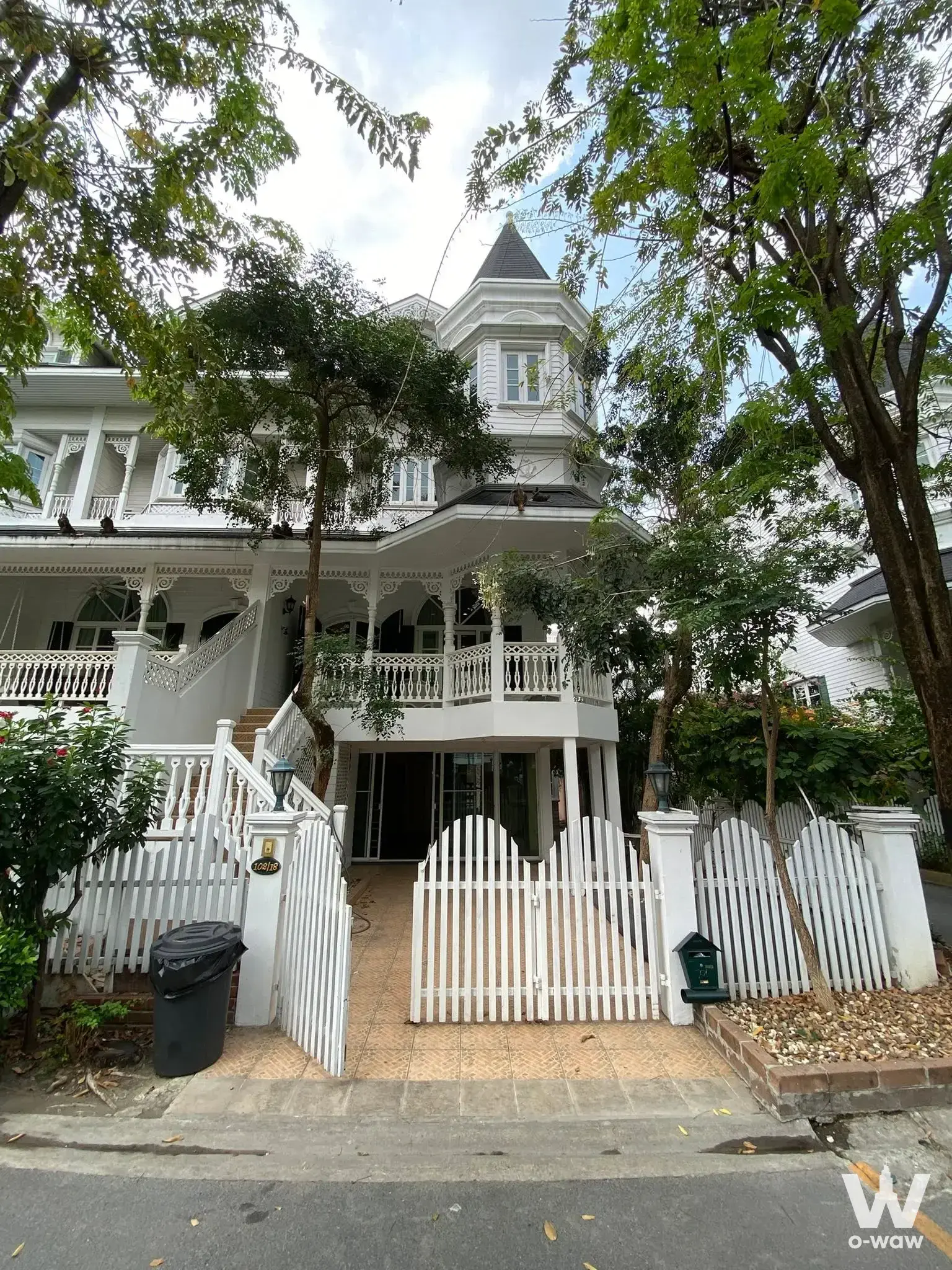 Sukhumvit 107 (Bearing), Bangkok