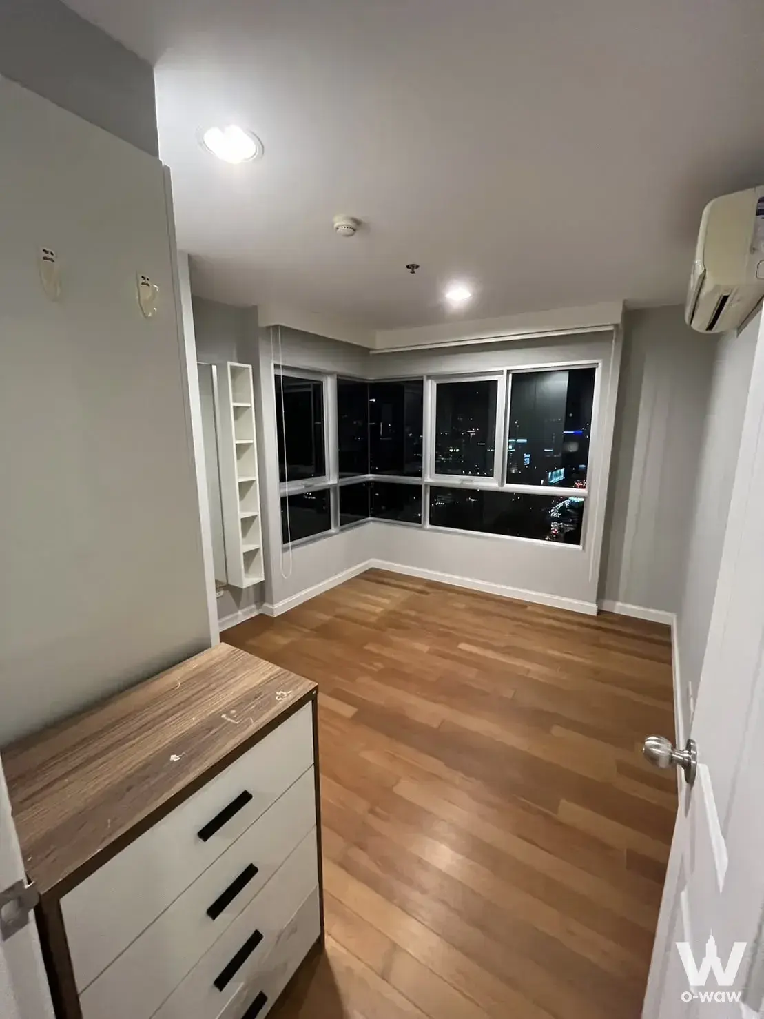 Condo with 2 bedrooms for sale at Belle Grand Rama 9 — photo 5 of 5