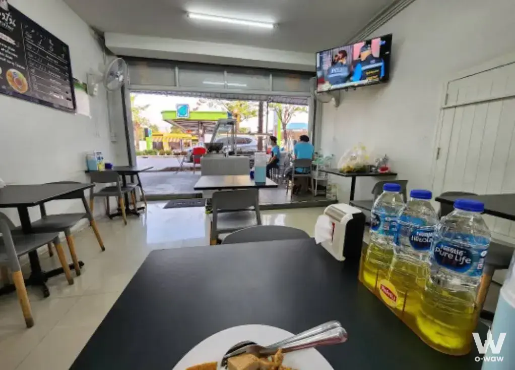 Phutthabucha Soi 13, in front of Baan Klang Mueang Phutthabucha