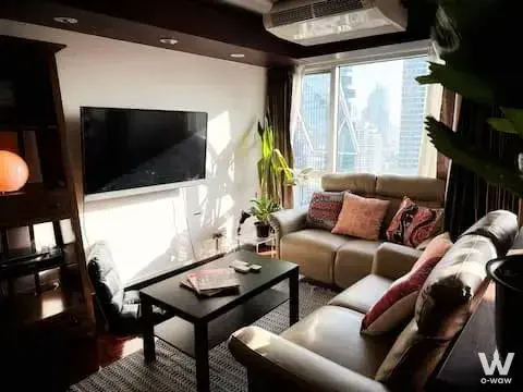 Condo with 1 bedroom for rent at Sailom Suites Condominium — photo 2 of 5