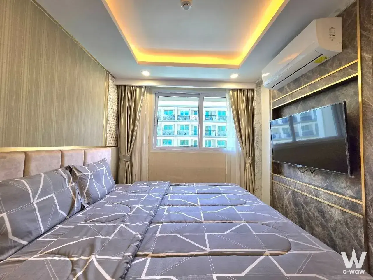 Condo with 1 bedroom for rent at Dusit Grand Park — photo 3 of 5