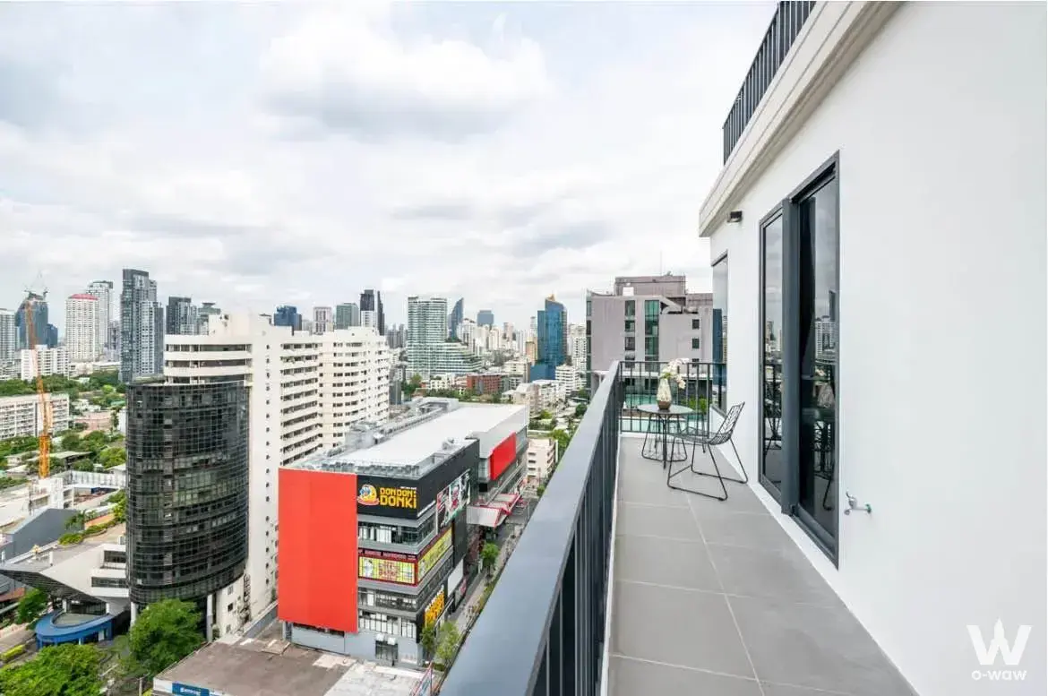 Ekkamai Soi 12, Watthana, Bangkok 10110, Thailand