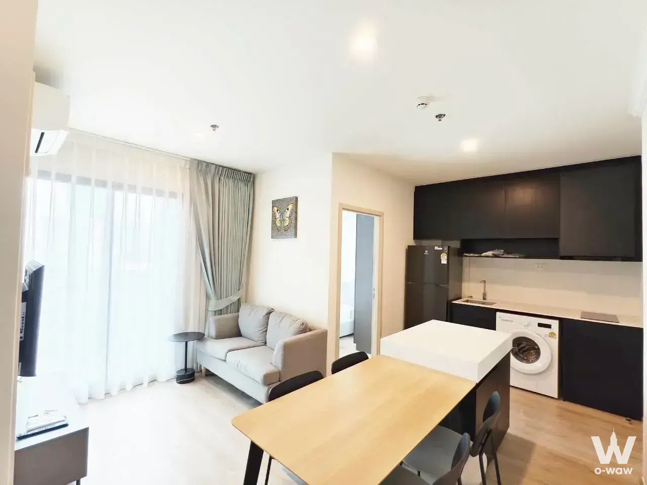 Condo with 2 bedrooms for rent at Nue District R9 — photo 5 of 5
