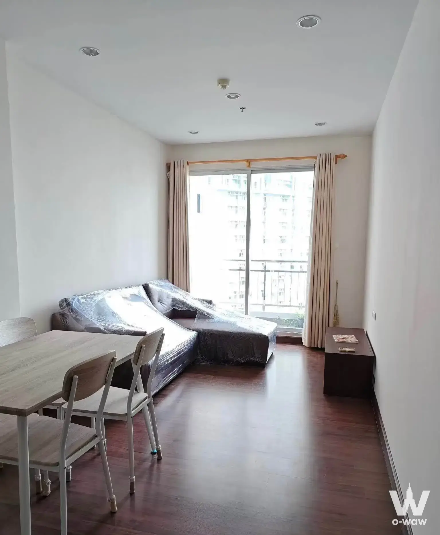 Condo with 1 bedroom for rent at Supalai Lite Sathorn-Charoenrat Condo — photo 1 of 4