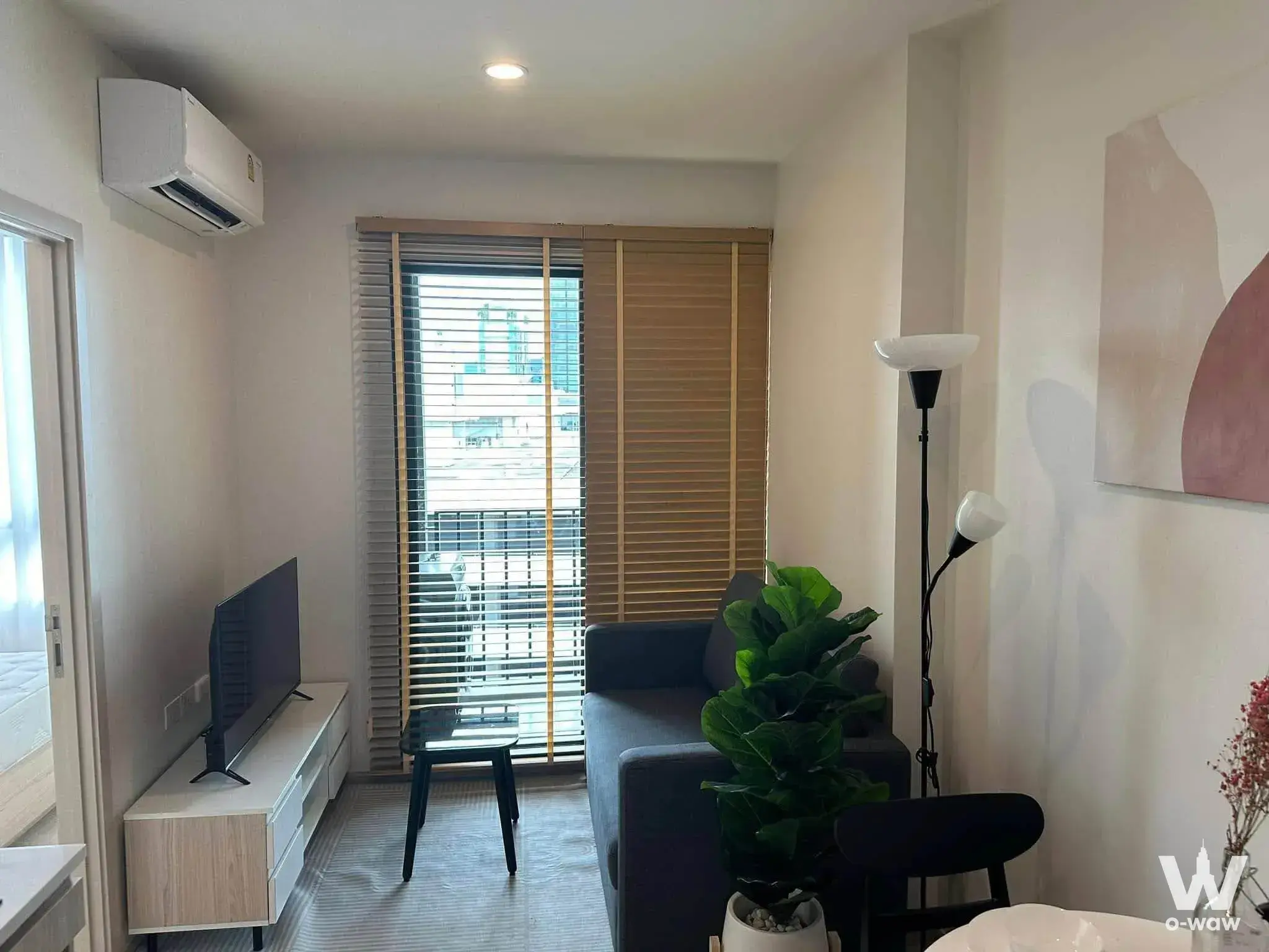 Condo with 1 bedroom for rent at NUE Noble Ratchada Lat Phrao — photo 1 of 5