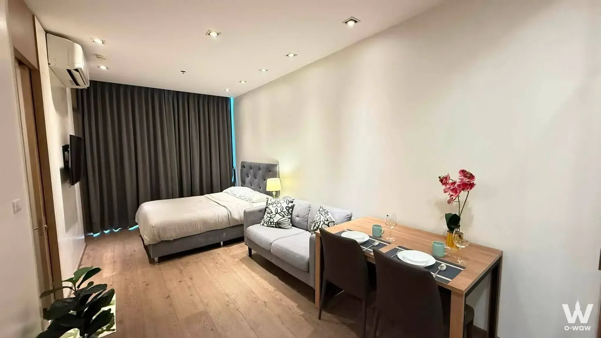 Condo with 1 bedroom for rent at Park Origin Phrom Phong — photo 4 of 5