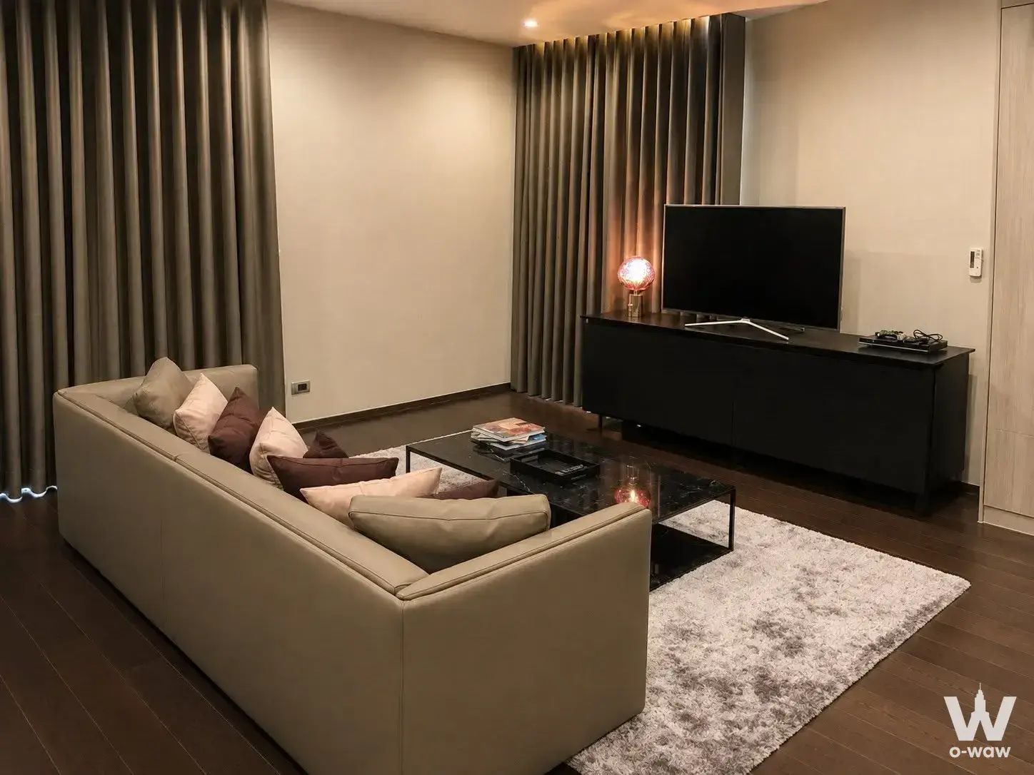 Condo with 2 bedrooms for rent at THE XXXIX by Sansiri เดอะ เทอร์ทีไนน์ บาย แสนสิริ — photo 2 of 5