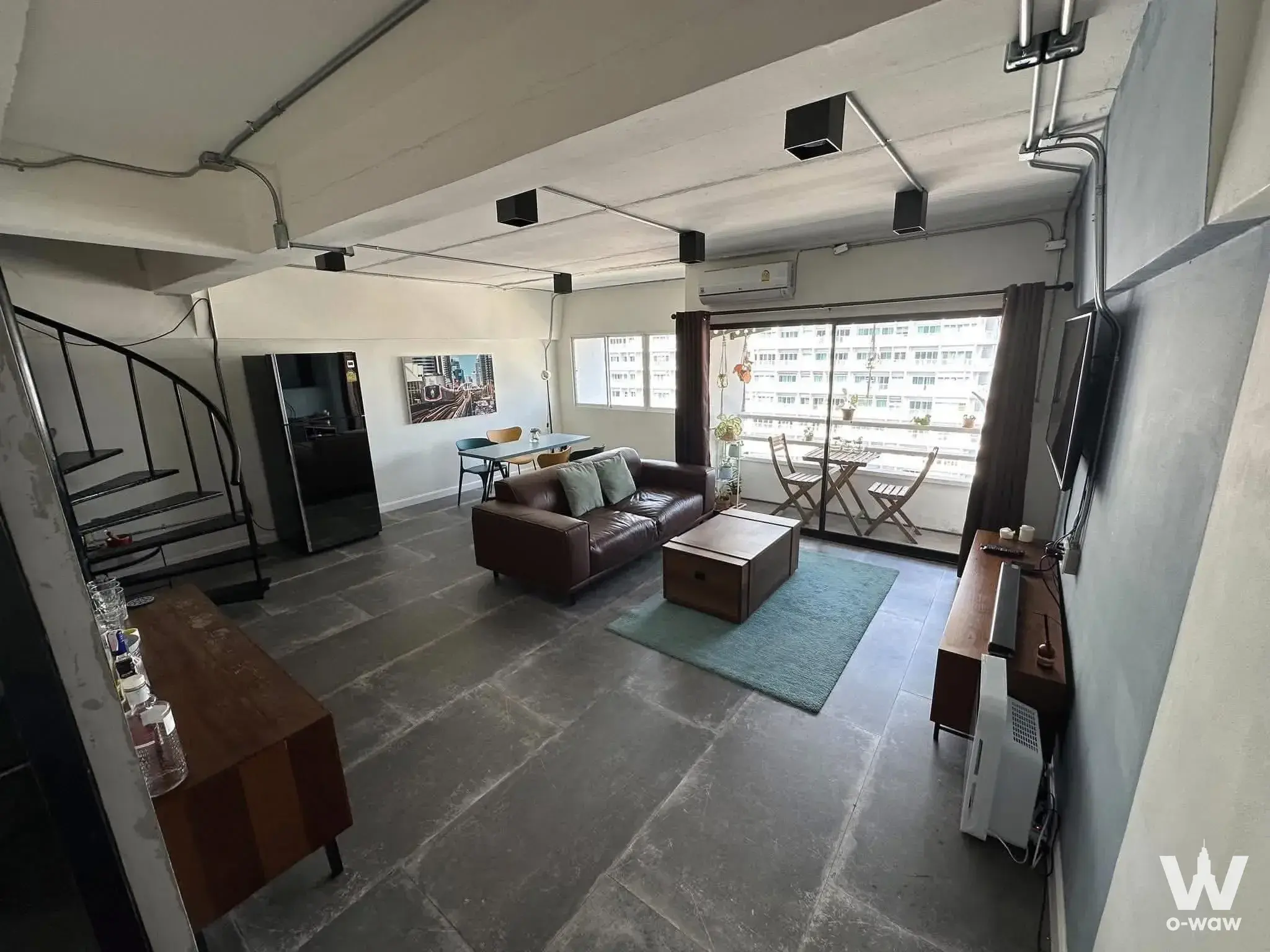 Thonglor soi 18, sukhumvit 55