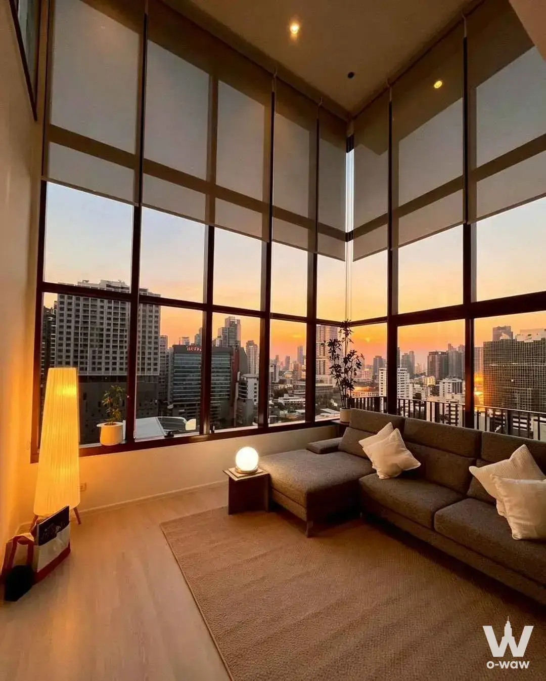 Condo with 2 bedrooms for sale at The Emporio Place — photo 5 of 5