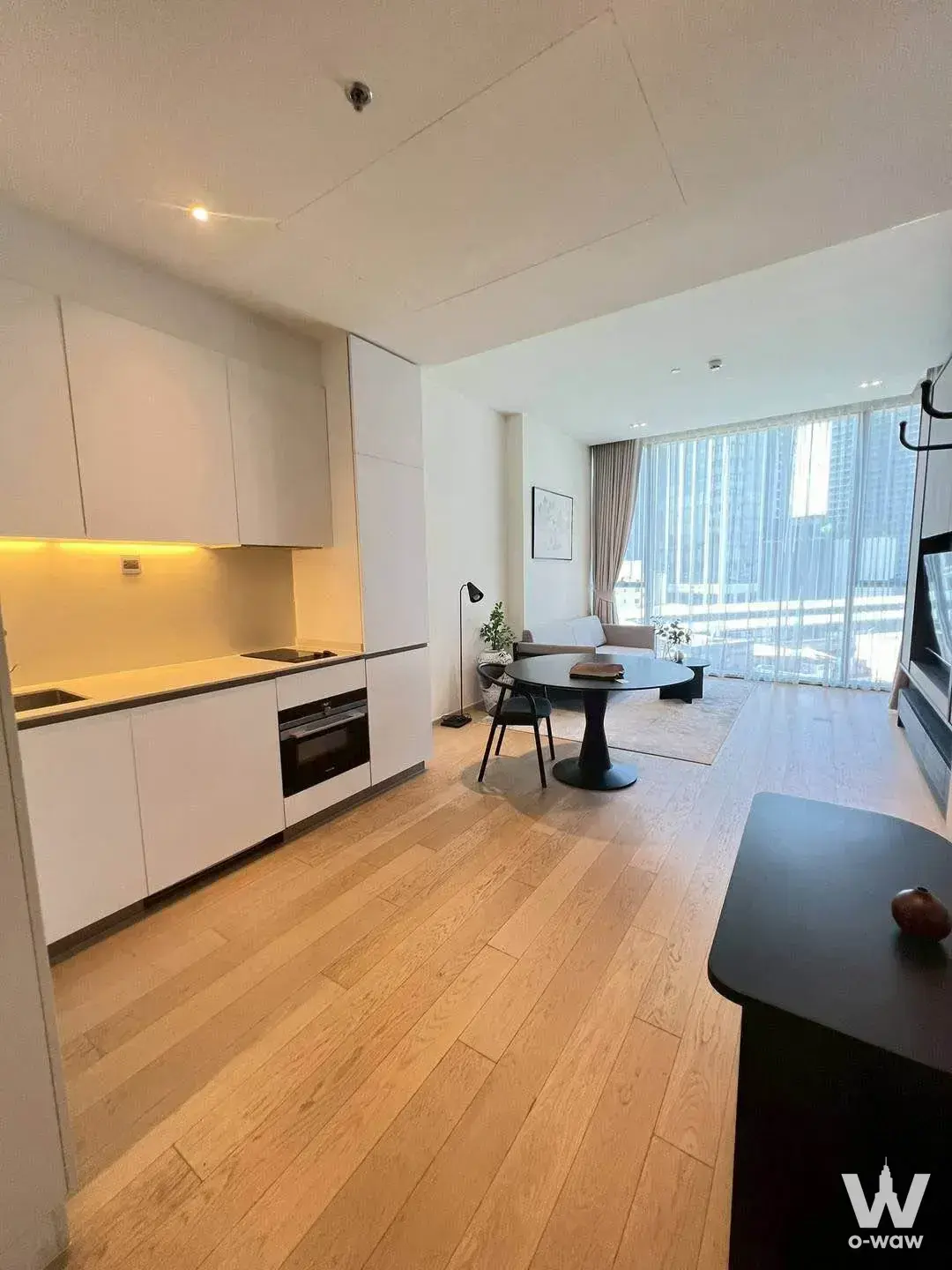 Condo with 1 bedroom for rent at The Strand Thonglor — photo 4 of 5