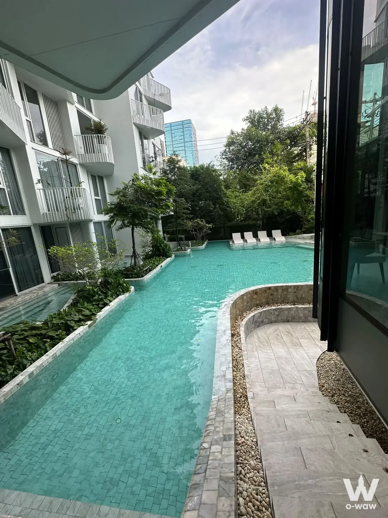 Thonglor