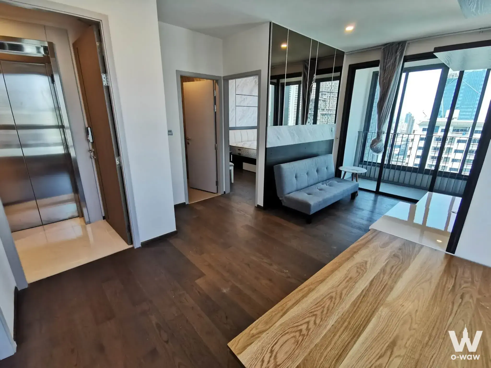 Condo with 2 bedrooms for rent at Ideo Q Siam-Ratchathewi — photo 2 of 5
