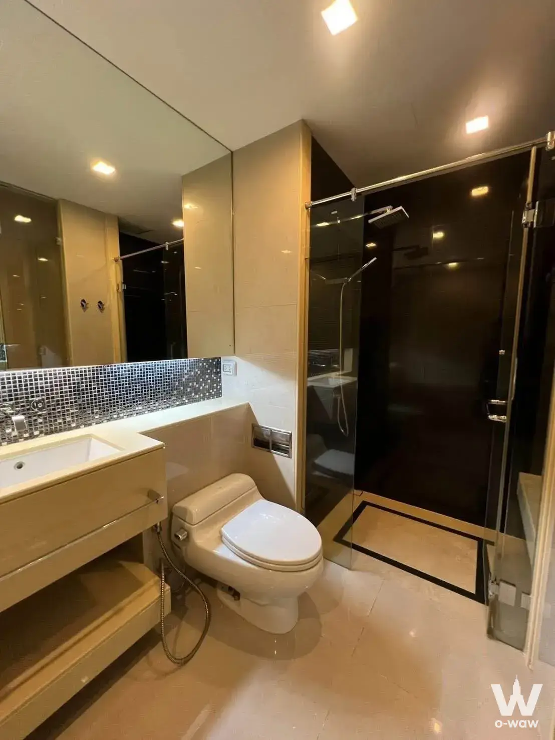 Condo with 1 bedroom for rent at The Address Asoke — photo 5 of 5