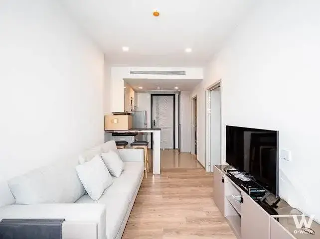 Condo with 1 bedroom for rent at Oka Haus — photo 2 of 5