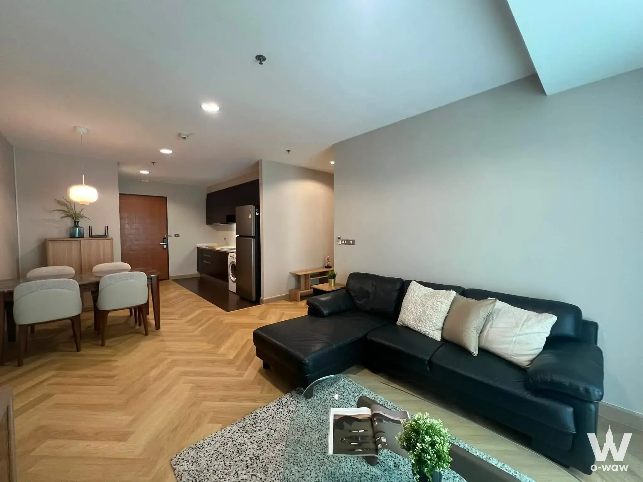 Soi 59 Sukhumvit, Tower B