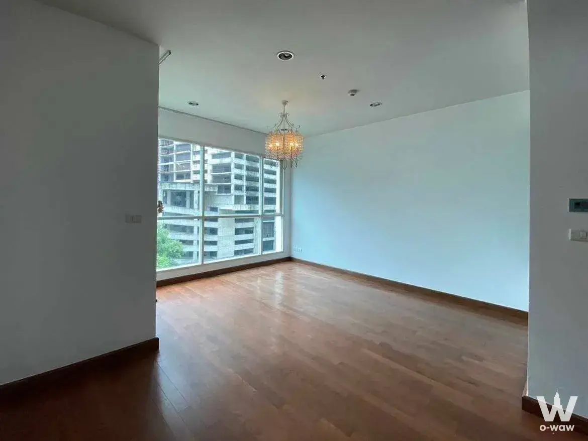 Condo with 1 bedroom for sale at The Address Chidlom — photo 5 of 5