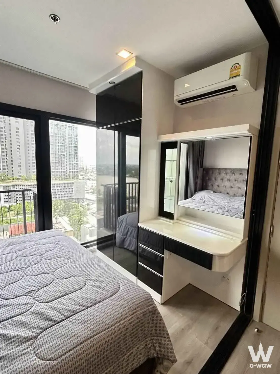 Condo with 1 bedroom for rent at The Politan Rive — photo 5 of 5