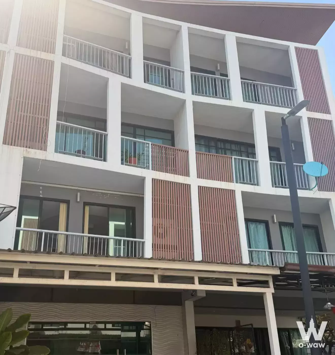 Nuan Chan 28, Kaset-Nawamin Road, near Central Eastville and Lat Phrao-Wang Hin