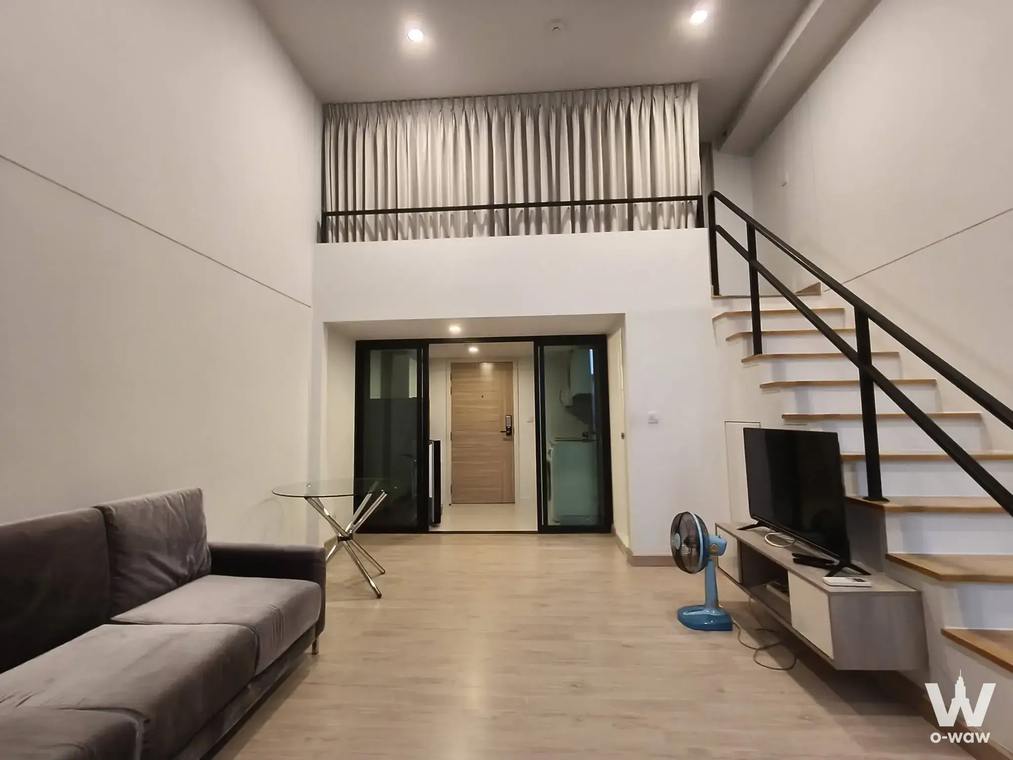 Tiwanon, Nonthaburi, near Ministry of Public Health MRT Station