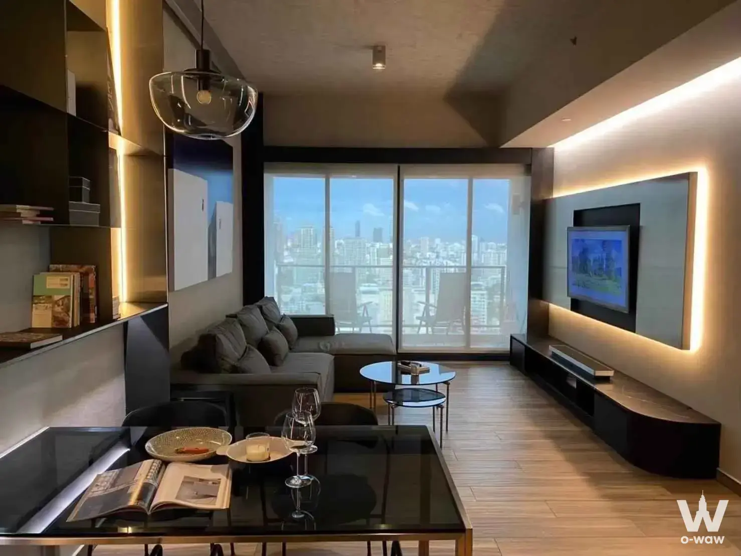 Condo with 2 bedrooms for rent at The Lofts Asoke — photo 4 of 5