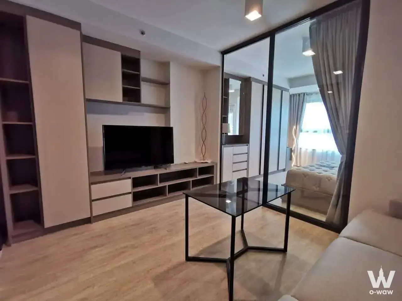 Sathorn - Wongwian Yai, Bangkok