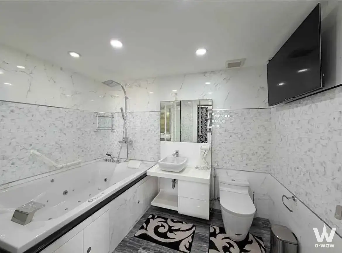 Condo with 3 bedrooms for rent at Atmoz Tropicana Bangna — photo 1 of 5