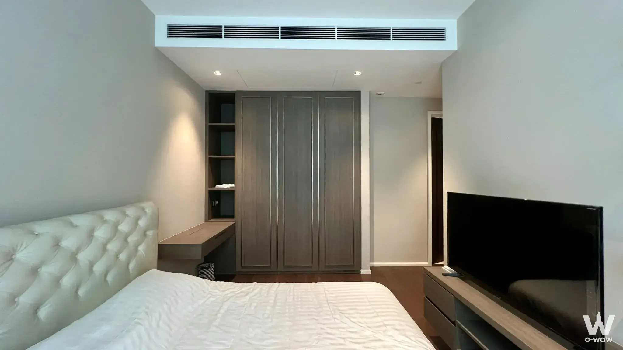 Condo with 1 bedroom for rent at The Diplomat 39 — photo 3 of 5