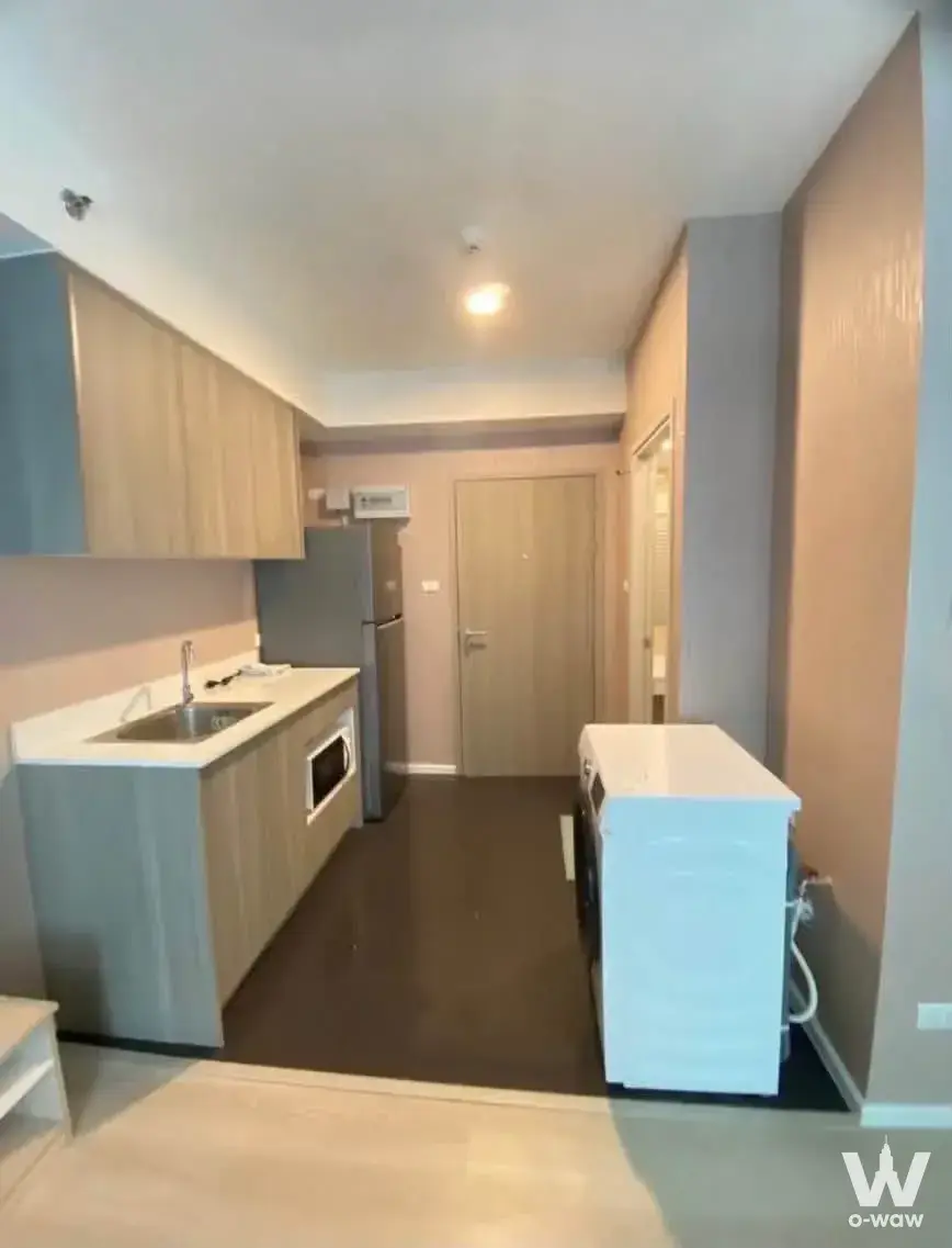 Condo with 1 bedroom for rent at A Space Condominium — photo 1 of 5
