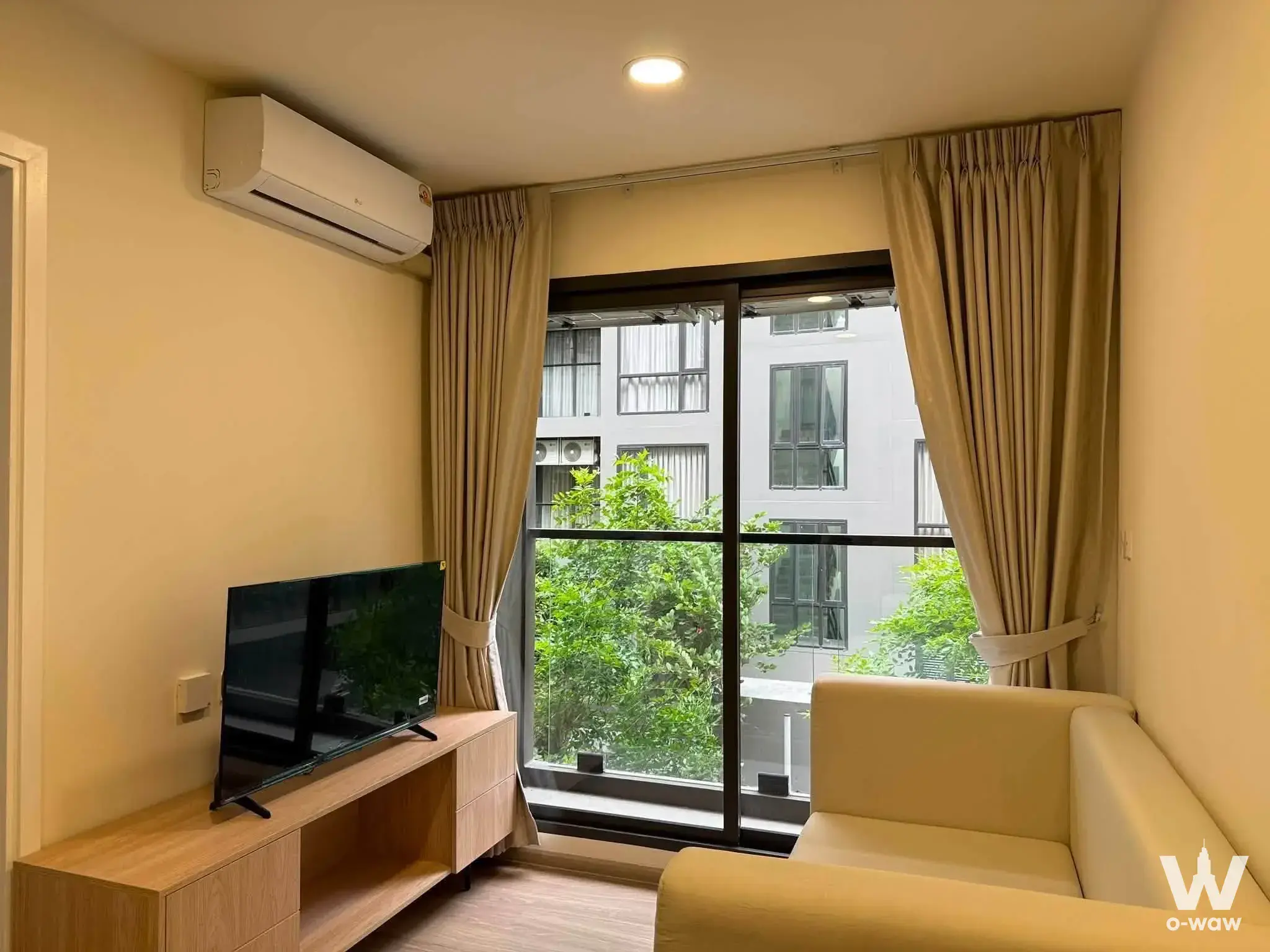 Condo with 1 bedroom for rent at Beat Sukhumvit — photo 2 of 5