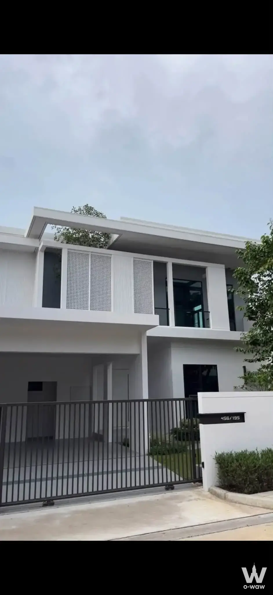 House with 4 bedrooms for rent at Mantana Bangna Km.15 — photo 1 of 5