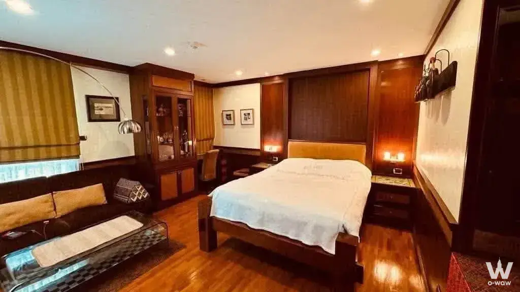Thung Maha Mek - Sathorn, Bangkok